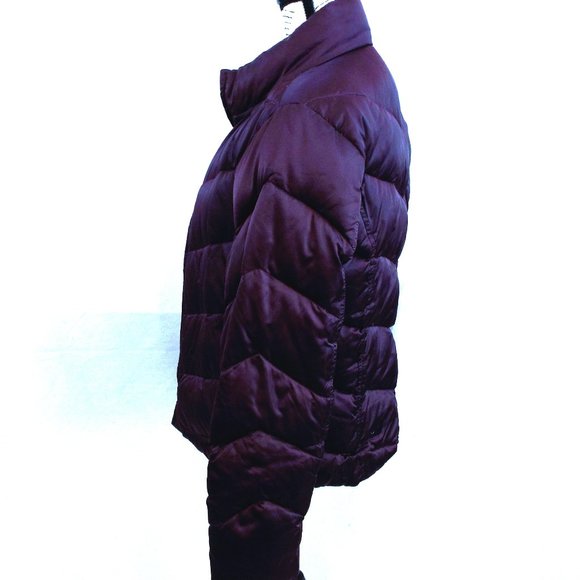 Eddie Bauer Purple Goose Down Puffer Jacket/Coat with Flip Up Collar Size Medium - Picture 3 of 6